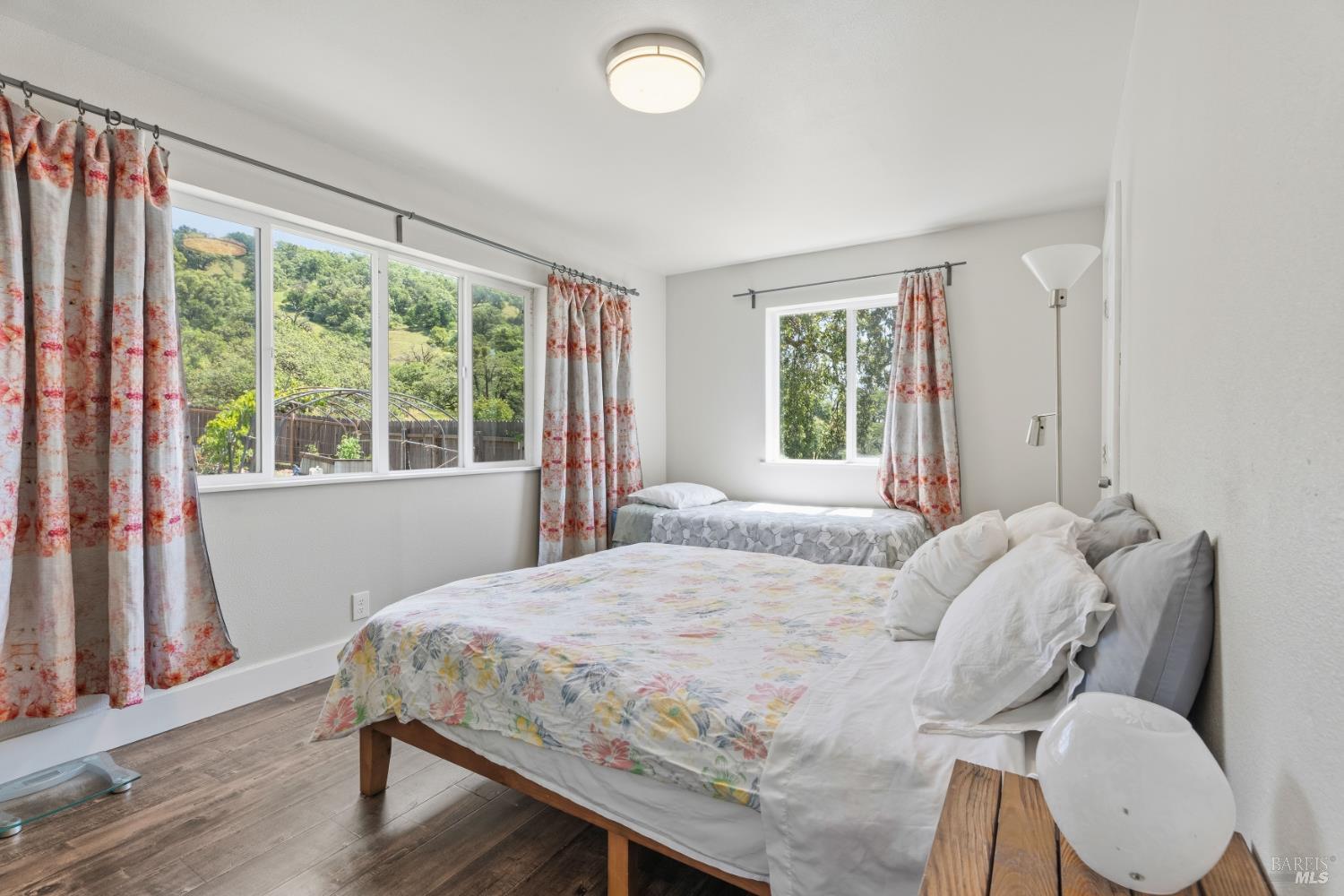 14590 Ridgeview Road Willits CA 95490