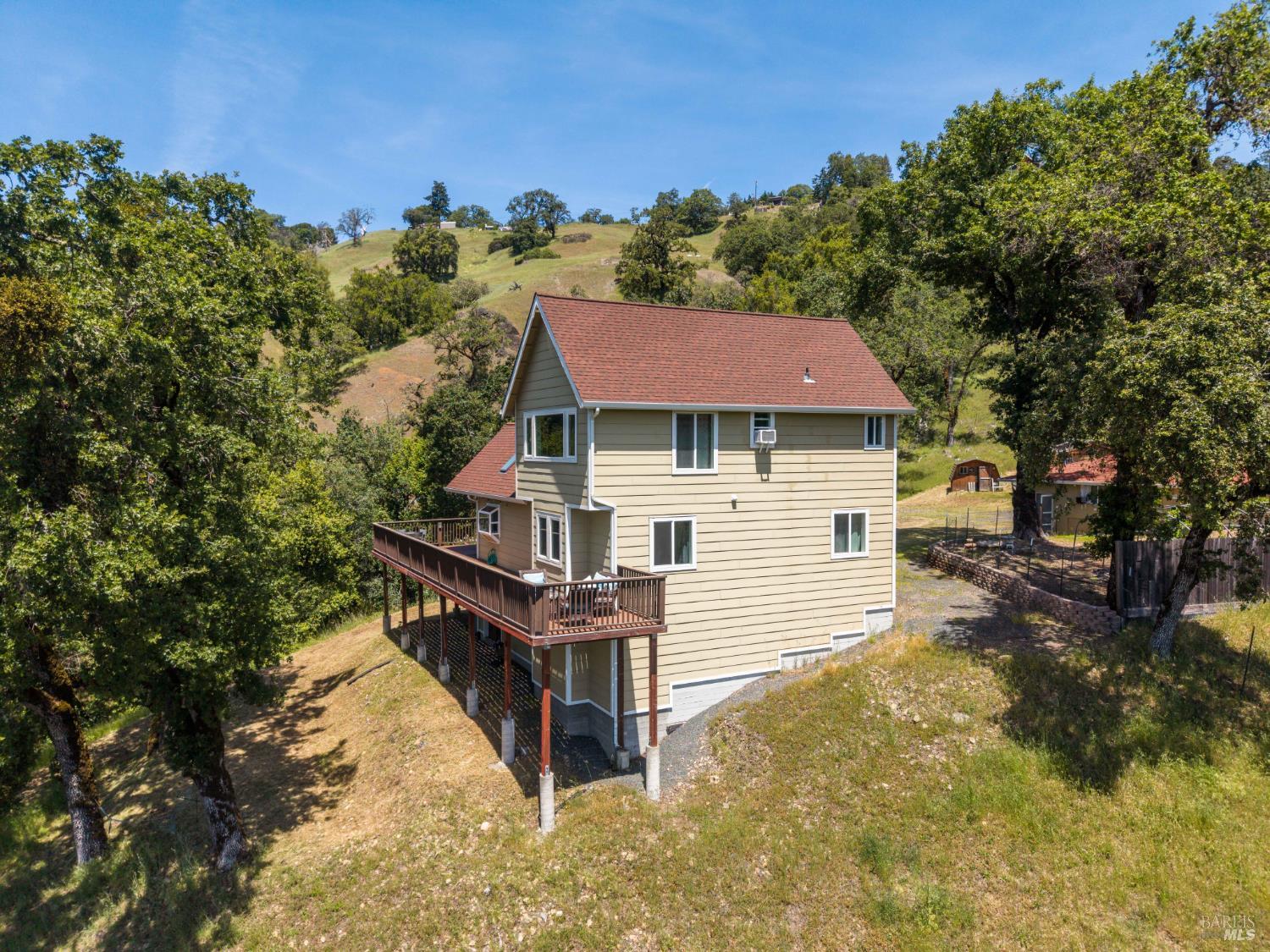 14590 Ridgeview Road Willits CA 95490