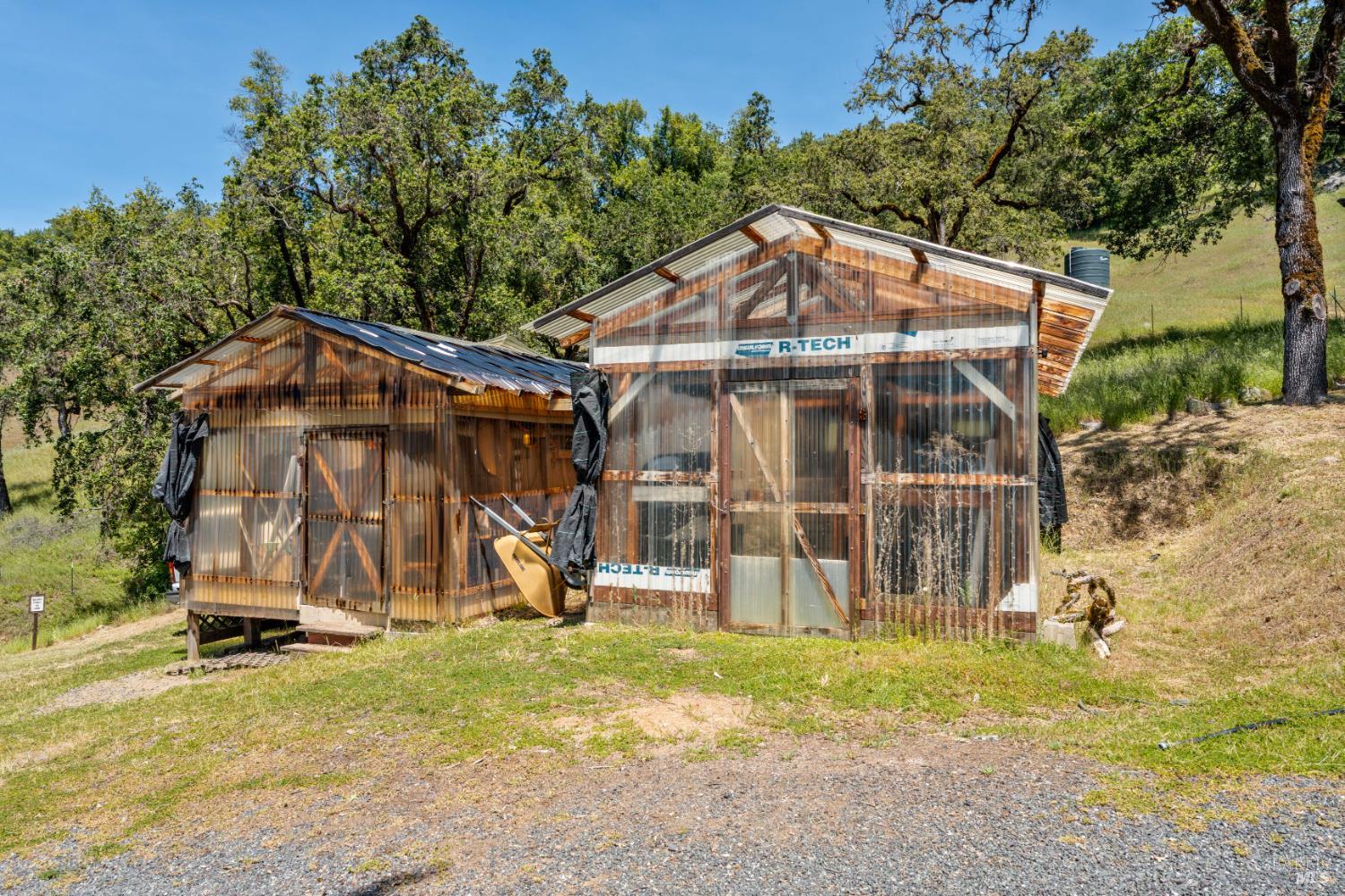 14590 Ridgeview Road Willits CA 95490