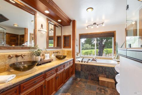 4630 Maddocks Road Sebastopol CA 95472