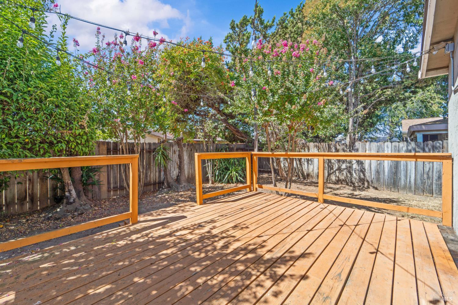 1086 Mockingbird Lane Fairfield CA 94533