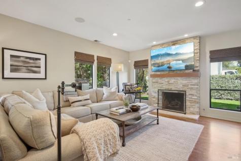 183 France Street Sonoma CA 95476