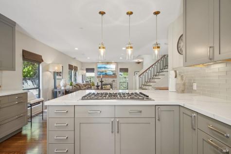 183 France Street Sonoma CA 95476