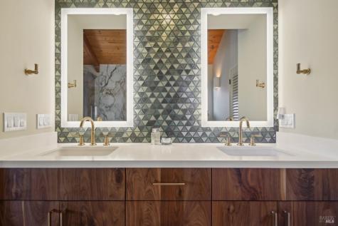 183 France Street Sonoma CA 95476