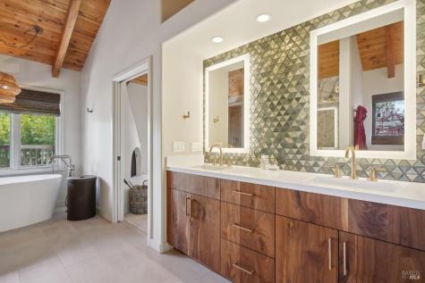 183 France Street Sonoma CA 95476