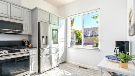 1214 Marque Drive Rohnert Park CA 94928