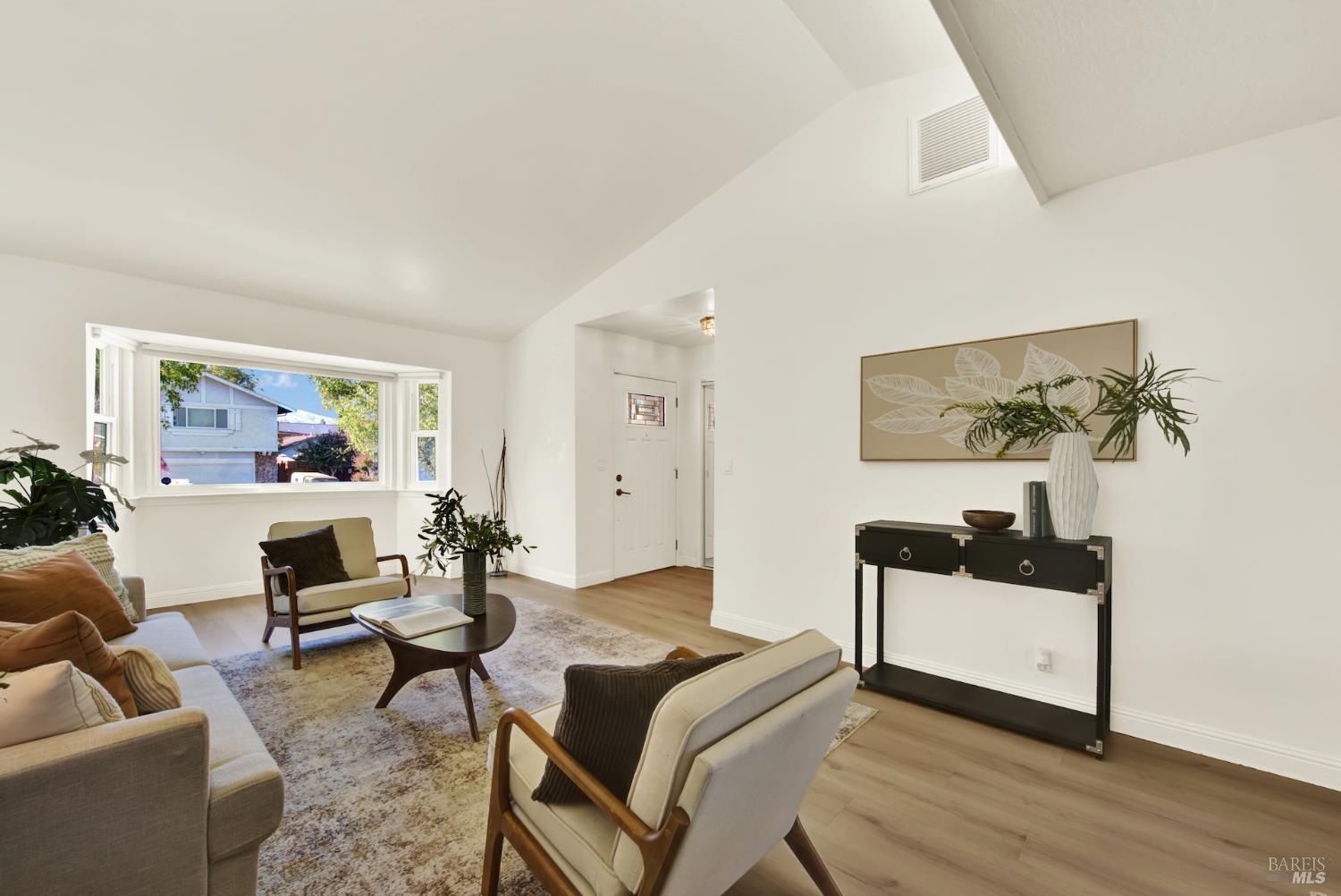 137 Seneca Way Vacaville CA 95688