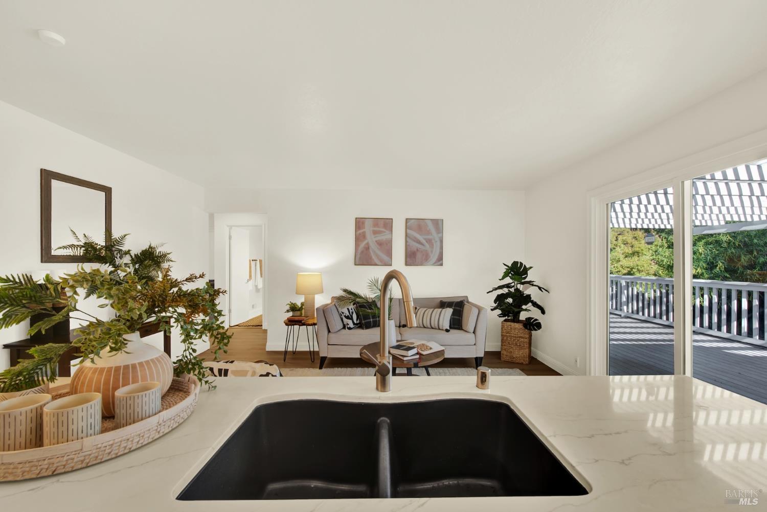 137 Seneca Way Vacaville CA 95688