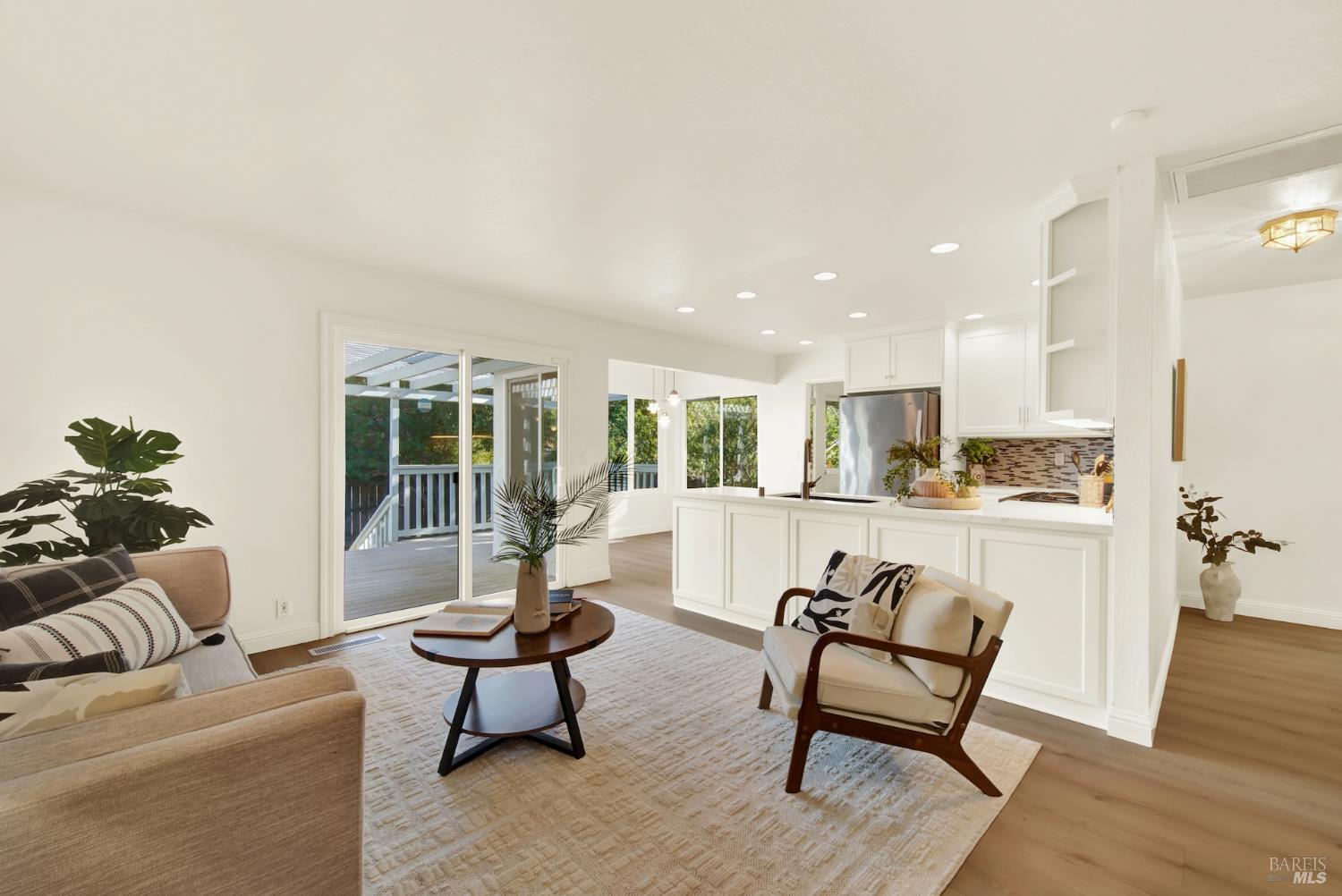 137 Seneca Way Vacaville CA 95688