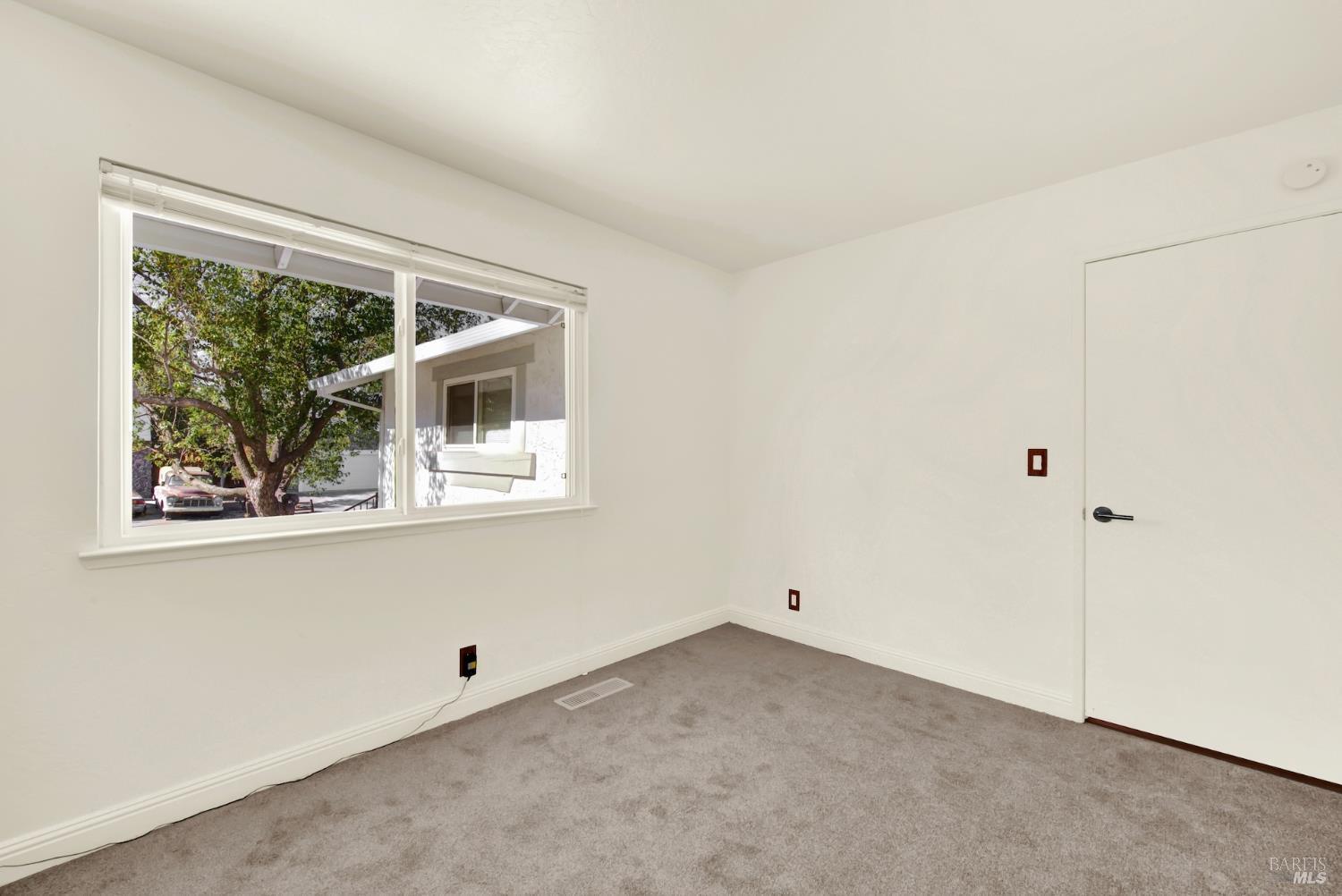 137 Seneca Way Vacaville CA 95688