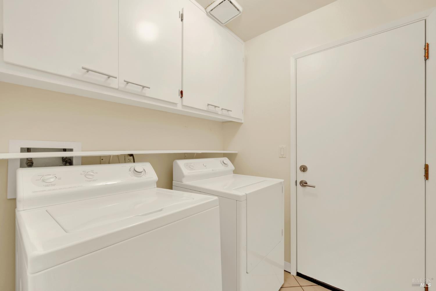 137 Seneca Way Vacaville CA 95688