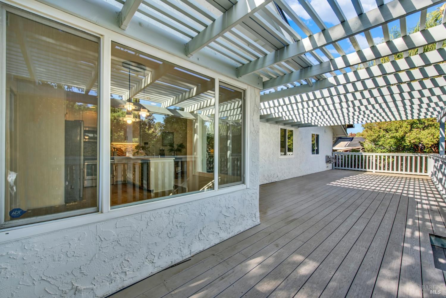 137 Seneca Way Vacaville CA 95688