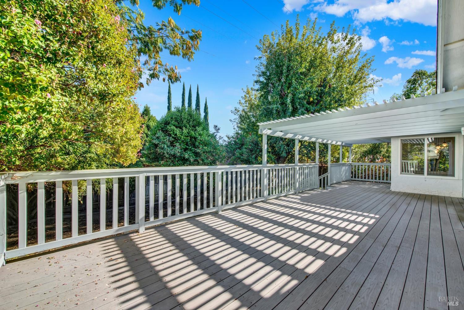 137 Seneca Way Vacaville CA 95688