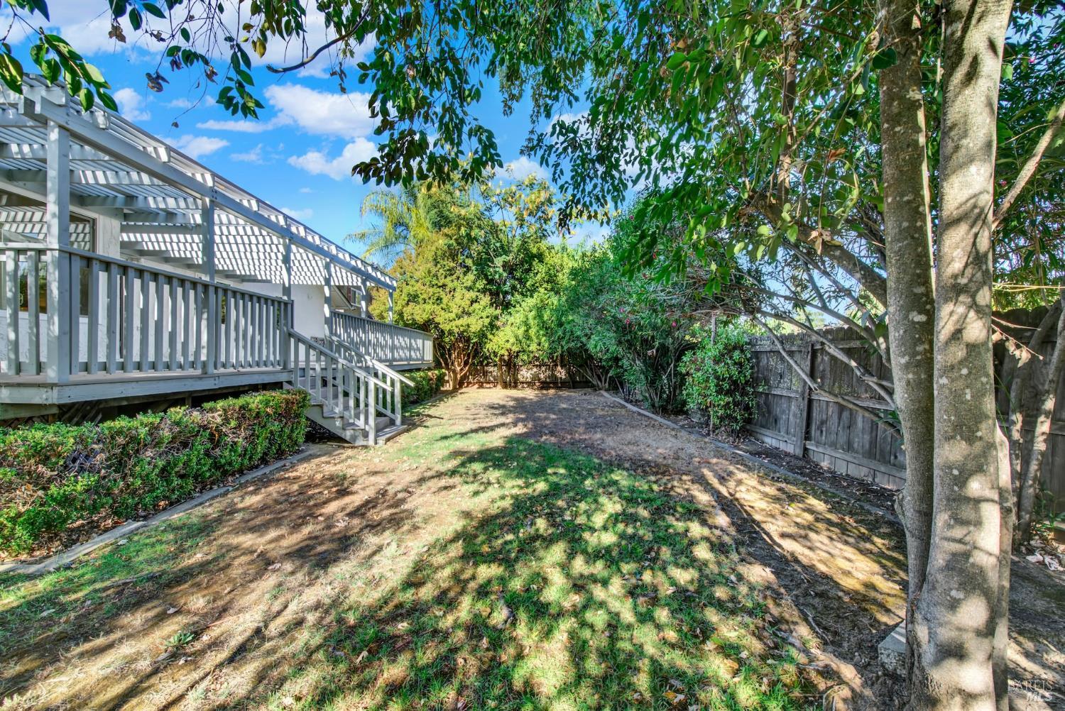 137 Seneca Way Vacaville CA 95688