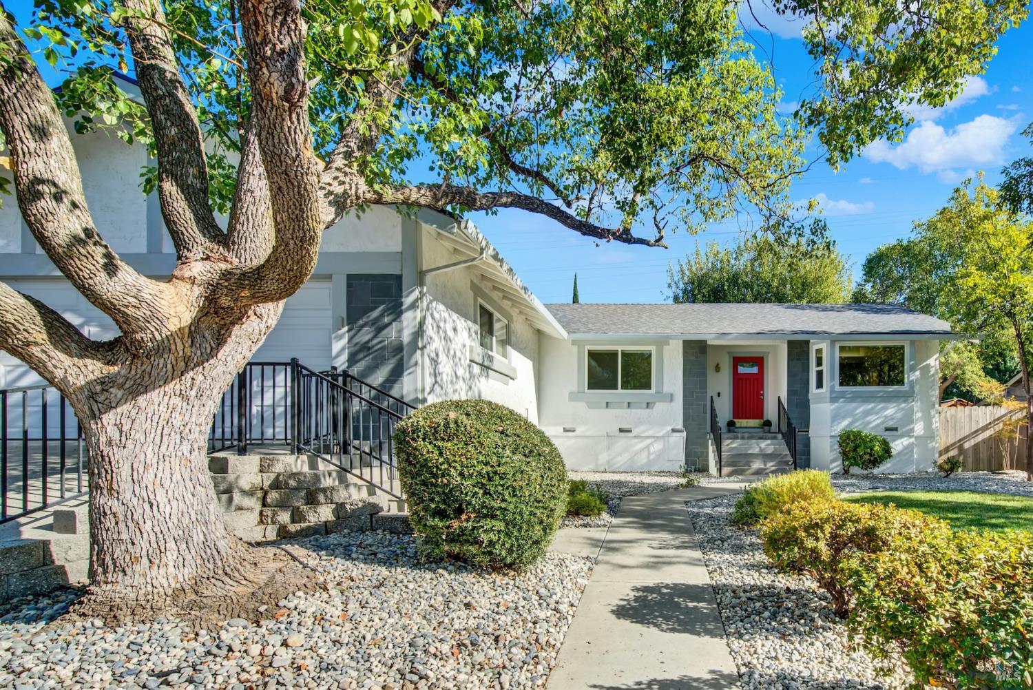 137 Seneca Way Vacaville CA 95688
