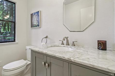 12480 Fiori Lane Sebastopol CA 95472