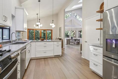 12480 Fiori Lane Sebastopol CA 95472