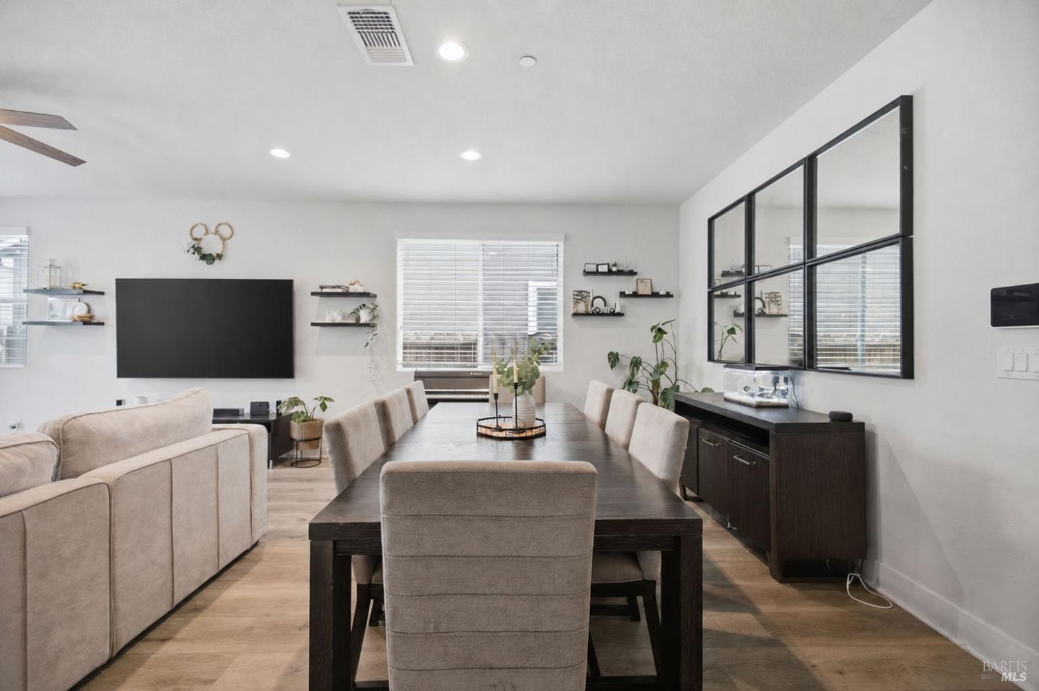 312 Hibiscus Street Vacaville CA 95687