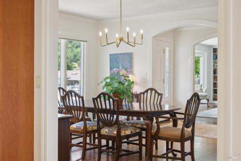 230 Corte Del Cerro Novato CA 94949