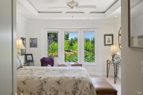 230 Corte Del Cerro Novato CA 94949