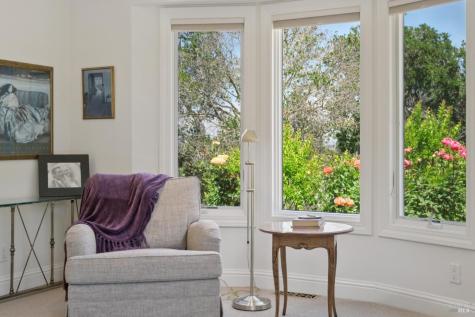 230 Corte Del Cerro Novato CA 94949
