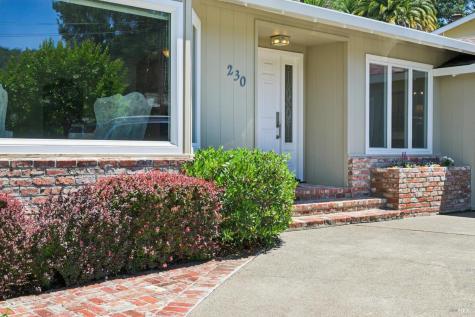 230 Corte Del Cerro Novato CA 94949