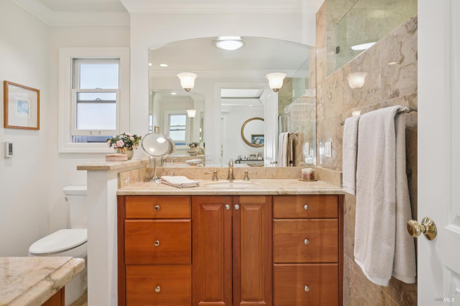 230 Corte Del Cerro Novato CA 94949