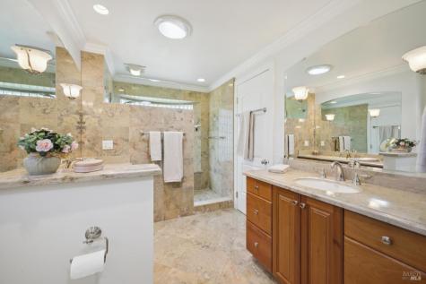 230 Corte Del Cerro Novato CA 94949