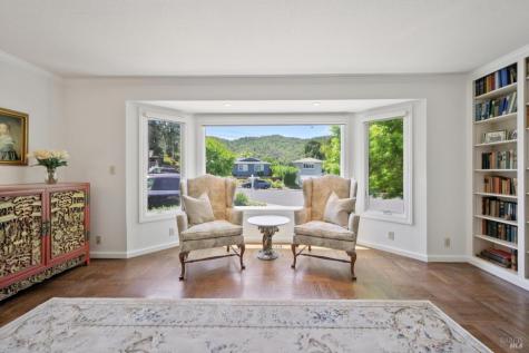 230 Corte Del Cerro Novato CA 94949
