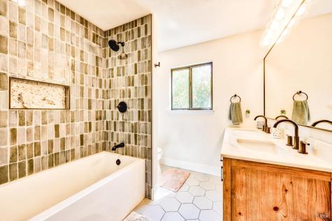 6282 Melita Road Santa Rosa CA 95409