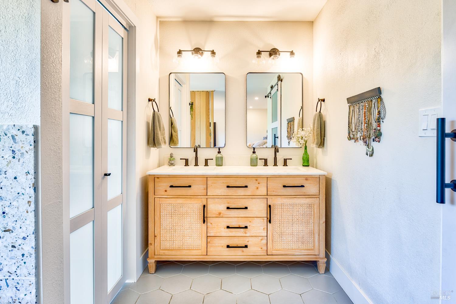 6282 Melita Road Santa Rosa CA 95409