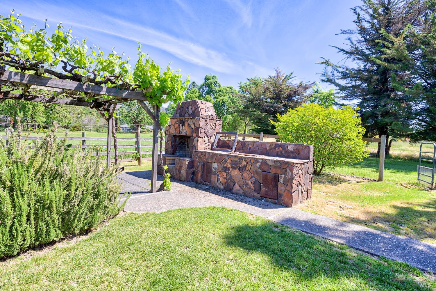6282 Melita Road Santa Rosa CA 95409