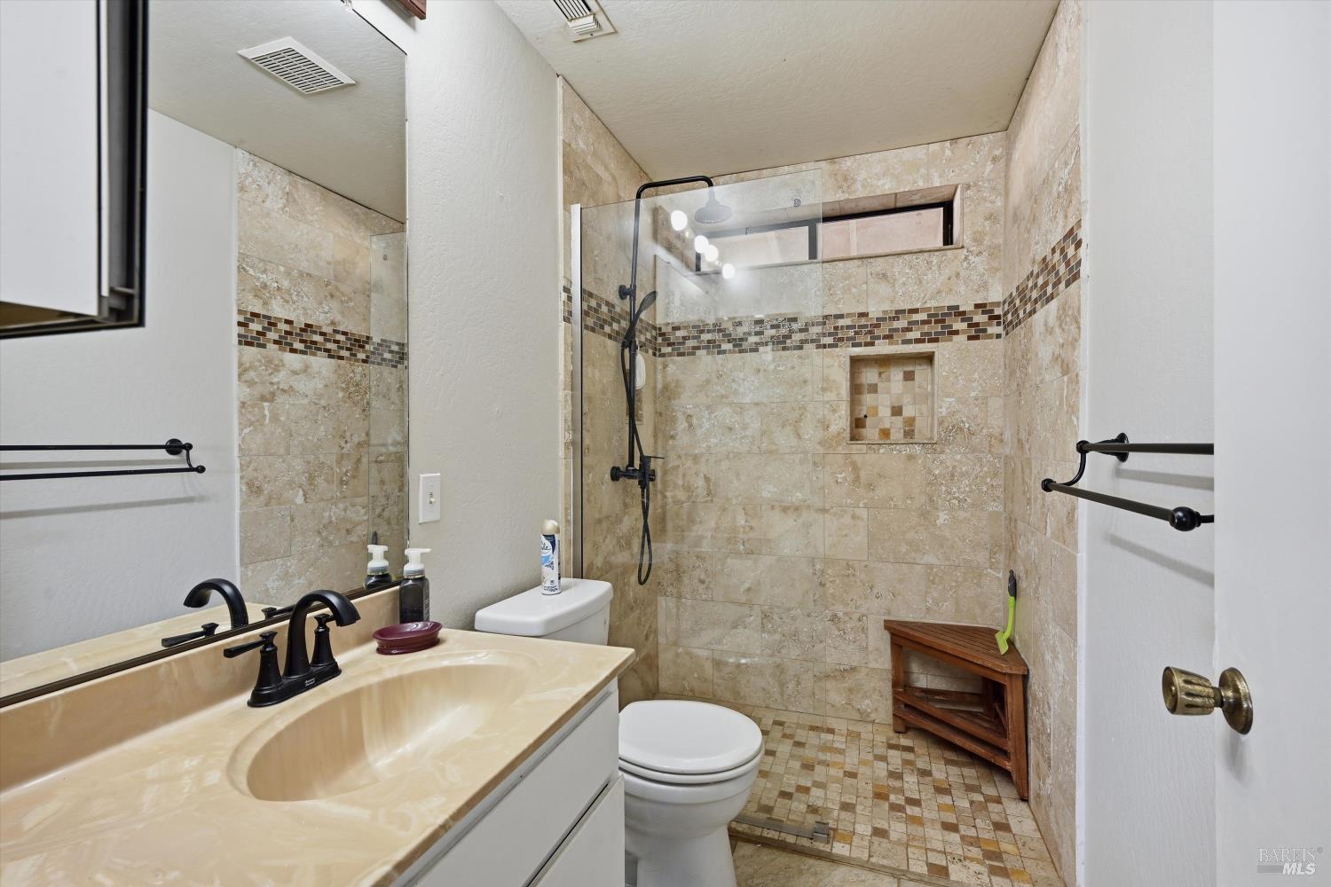 5475 Wilkinson Avenue Clearlake CA 95422