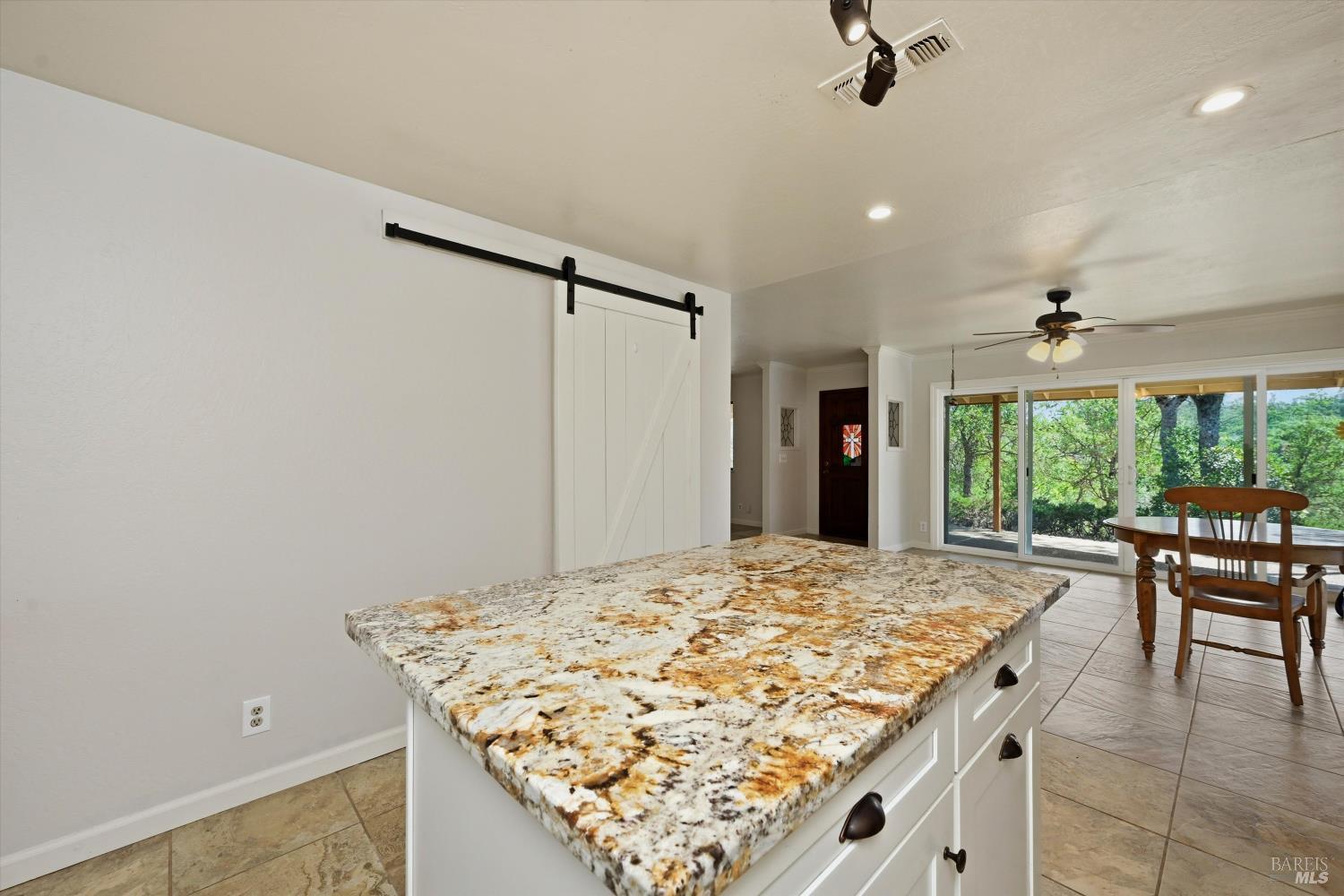 5475 Wilkinson Avenue Clearlake CA 95422