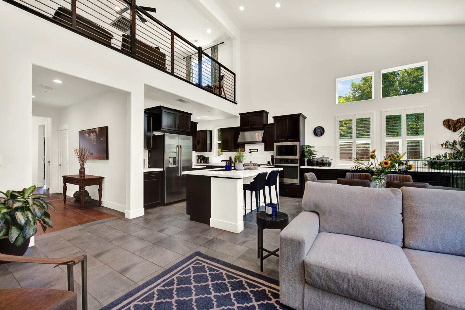 1416 Hammond Woodland CA 95776