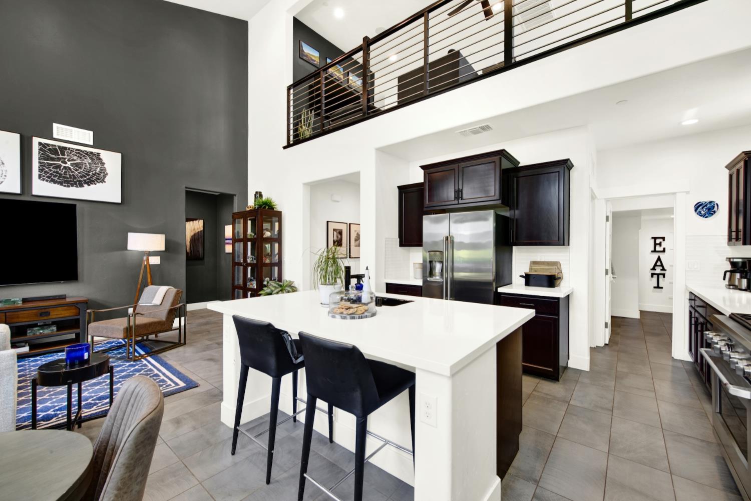 1416 Hammond Woodland CA 95776