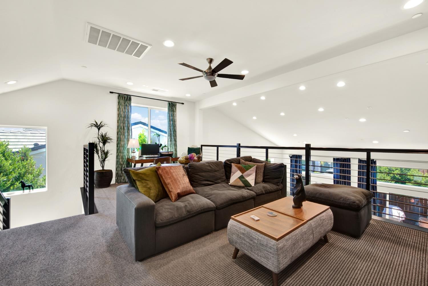 1416 Hammond Woodland CA 95776
