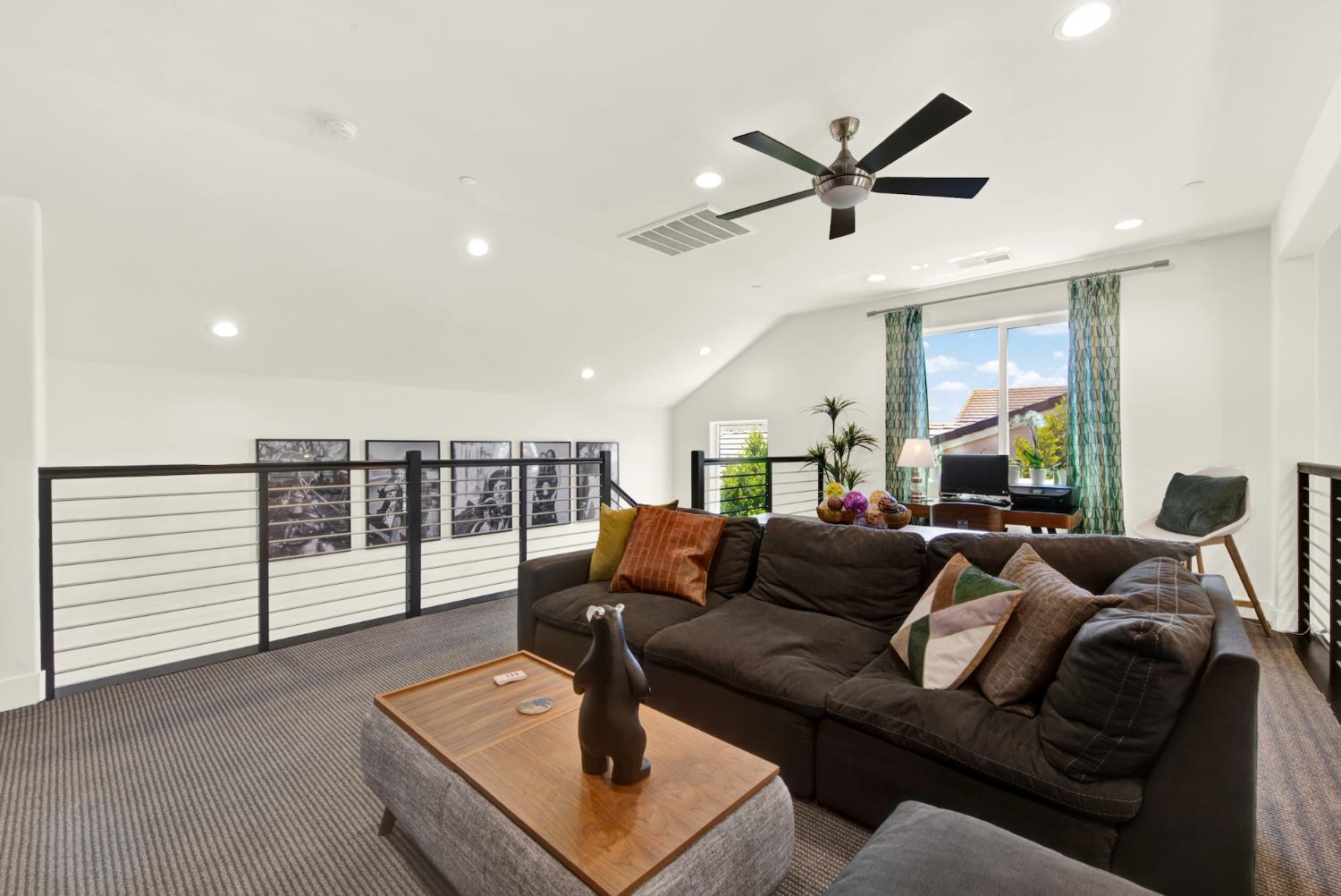 1416 Hammond Woodland CA 95776