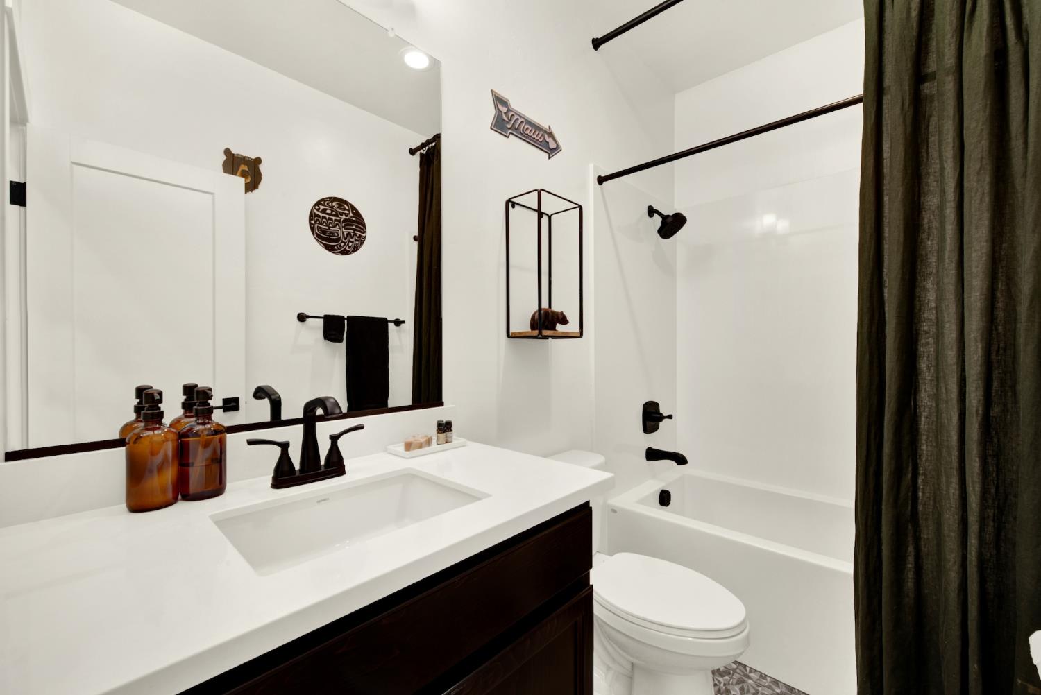 1416 Hammond Woodland CA 95776