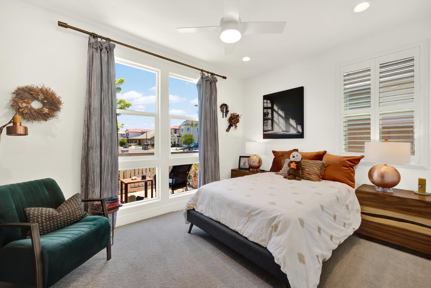 1416 Hammond Woodland CA 95776