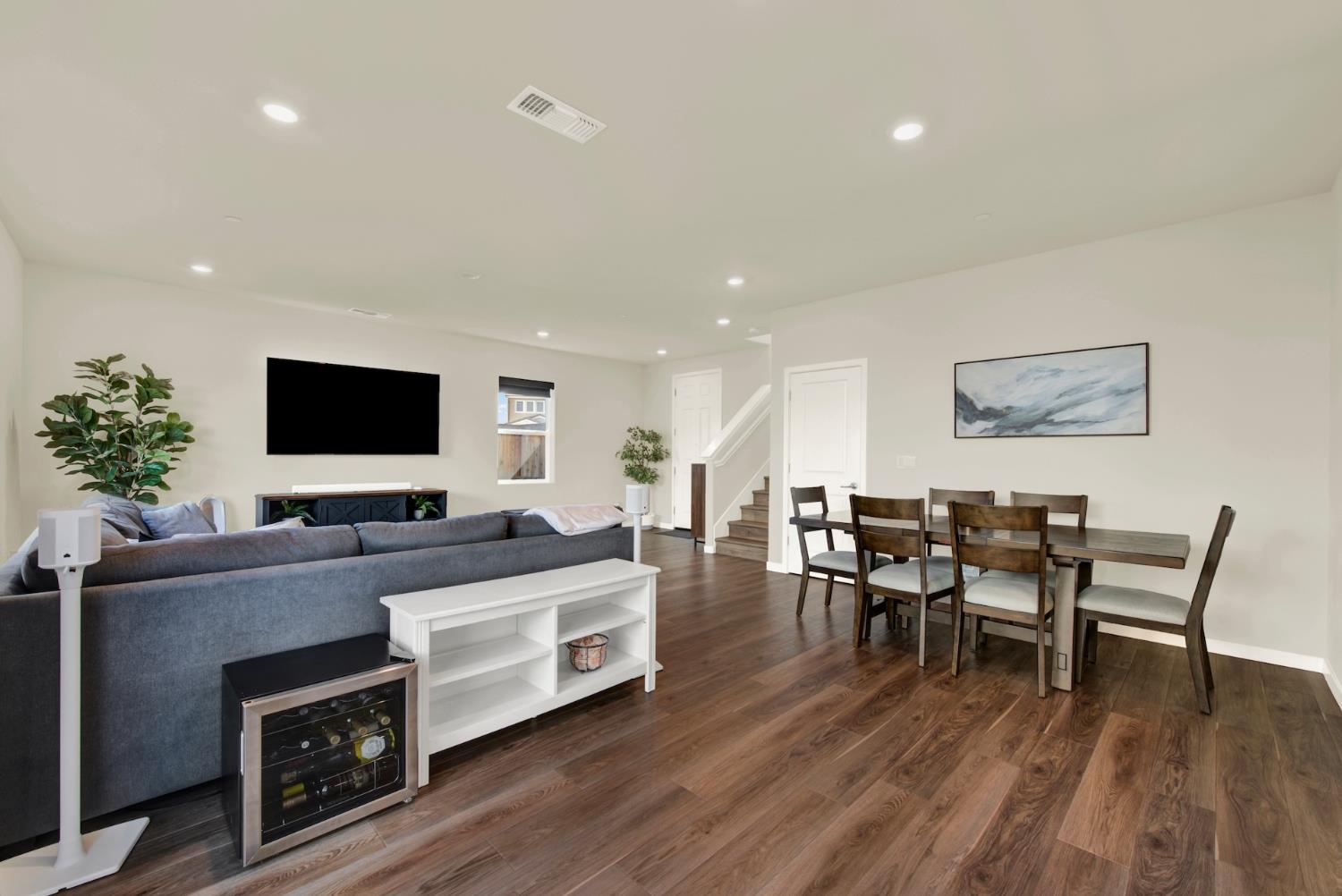 2065 Milky Way Circle Roseville CA 95747