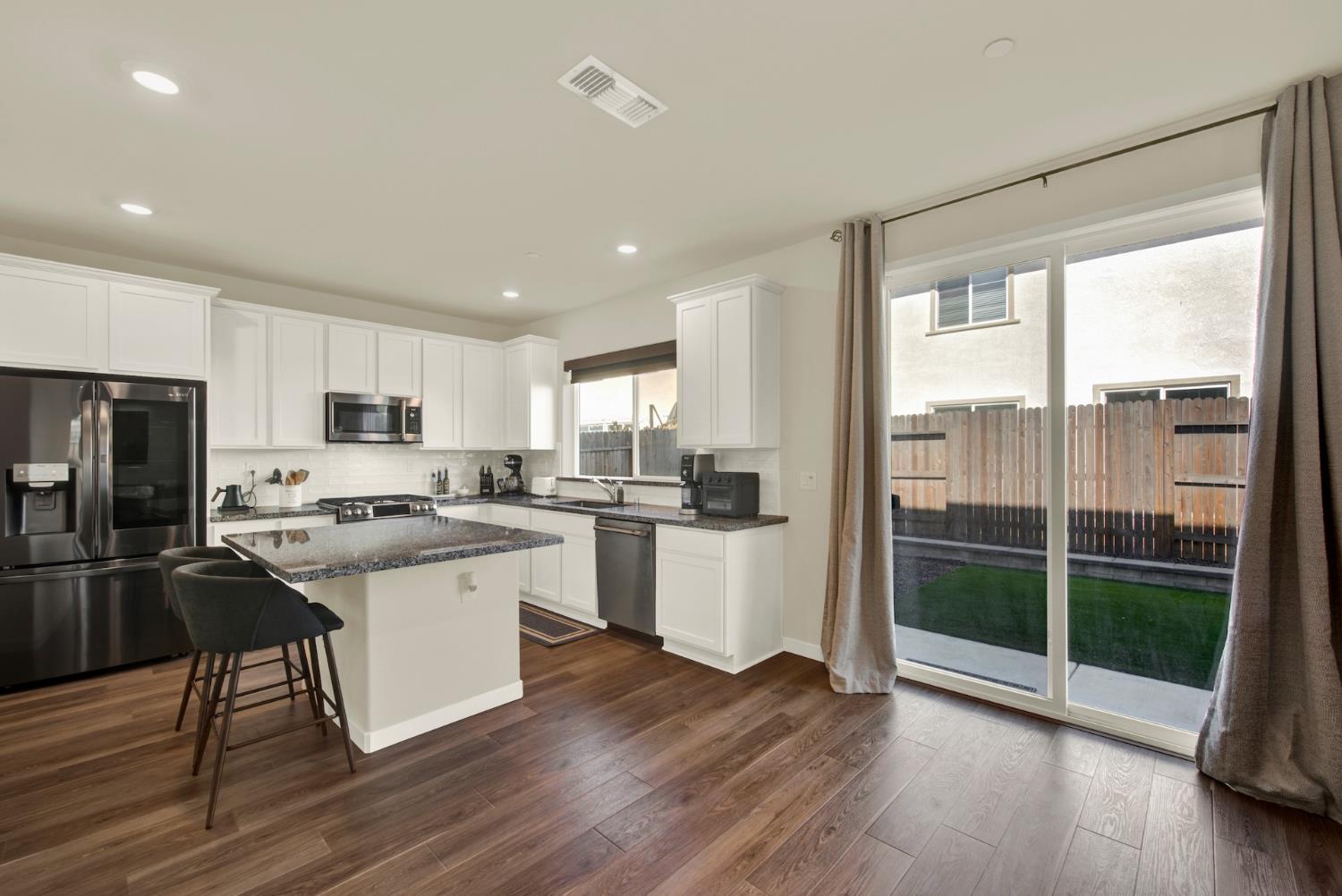 2065 Milky Way Circle Roseville CA 95747
