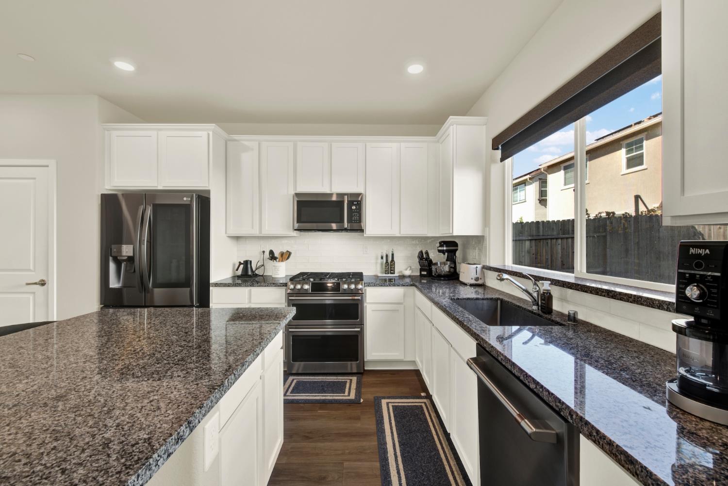 2065 Milky Way Circle Roseville CA 95747