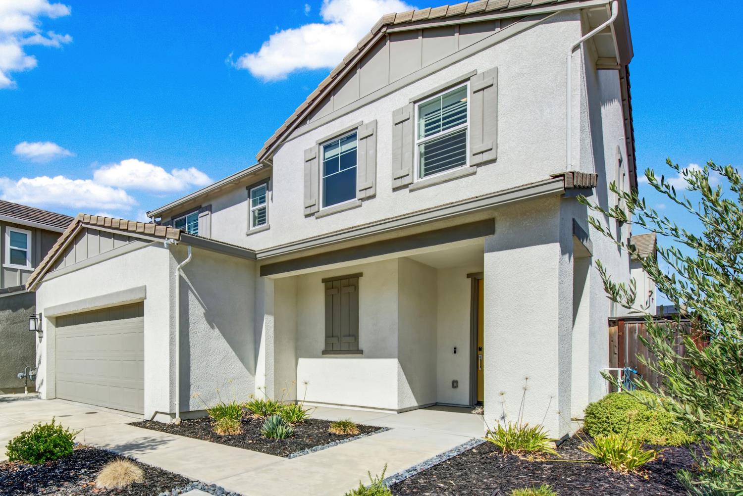 2065 Milky Way Circle Roseville CA 95747
