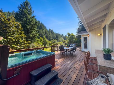 19617 Redwood Drive Monte Rio CA 95462