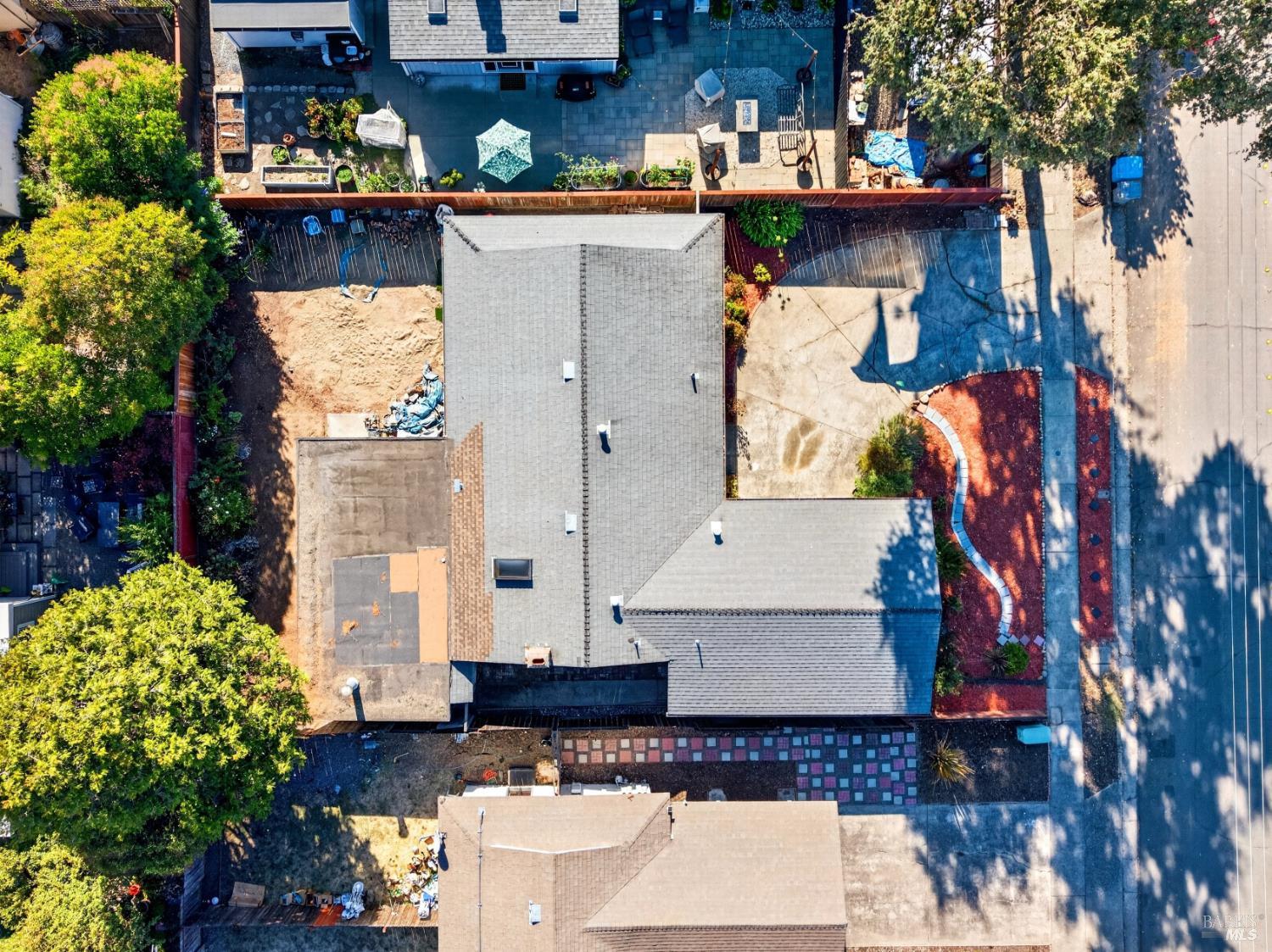 4984 Canyon Drive Santa Rosa CA 95409