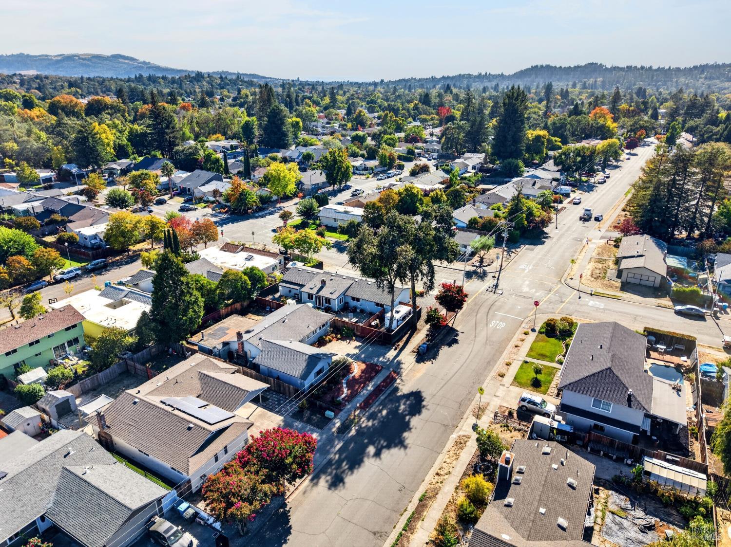 4984 Canyon Drive Santa Rosa CA 95409