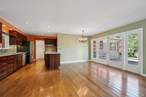 70 Corte Arriba Court Novato CA 94949