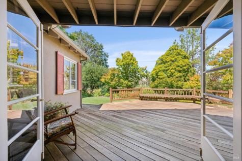70 Corte Arriba Court Novato CA 94949