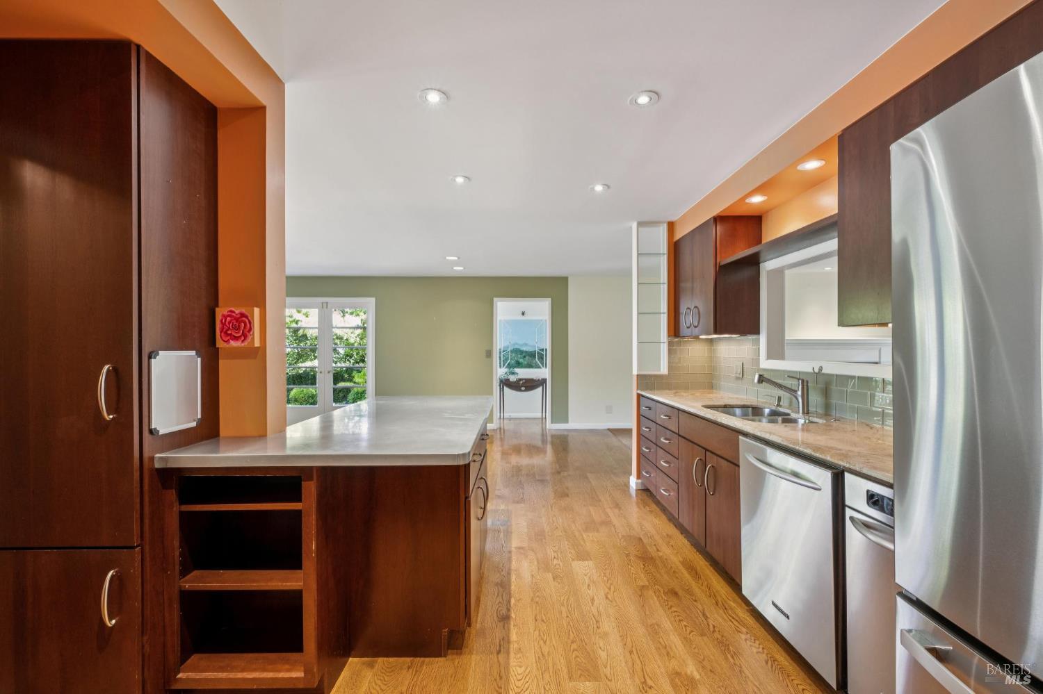 70 Corte Arriba Court Novato CA 94949